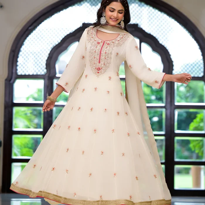 Ivory Embroidered Kurta Pant Set