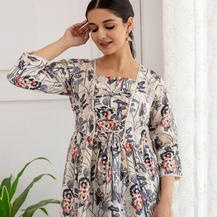 Chic Floral Cream Cotton Peplum
