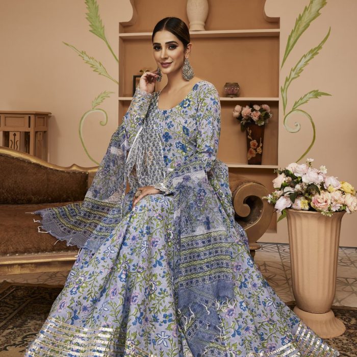 Gulnoor Anarkali Suit Set